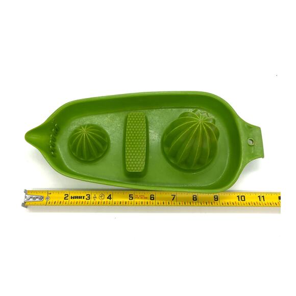 Vintage 1970 Hutzler Plastic Green Lemon Lime Juicer Zester Item no 55 - Picture 5 of 6